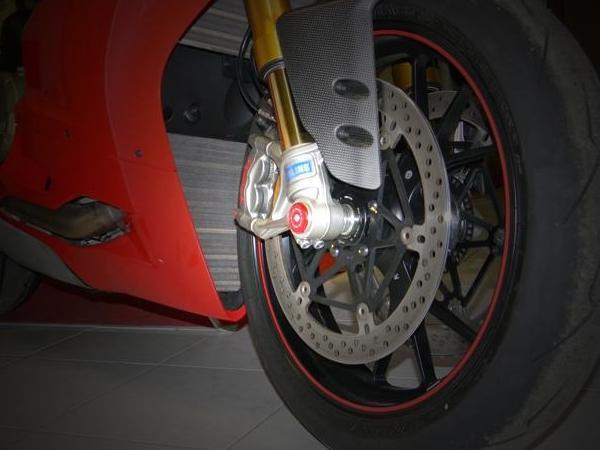 TRD01 - DUCABIKE Ducati Wheel Cap (right)