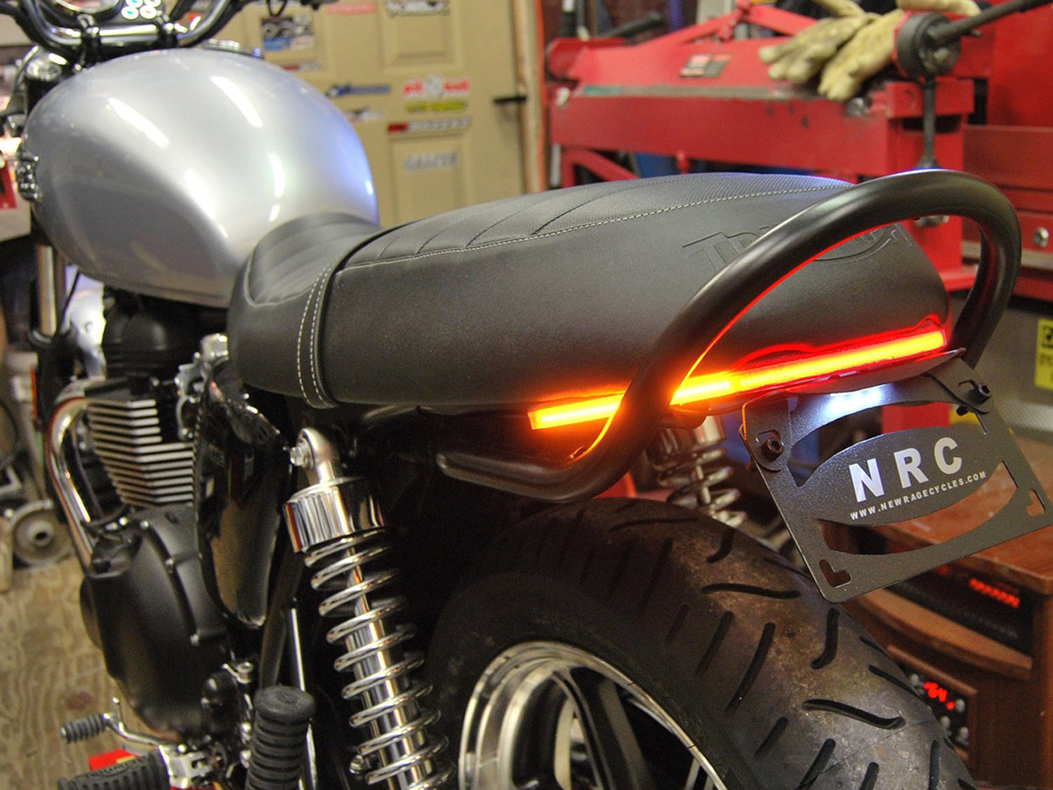 NEW RAGE CYCLES Triumph Bonneville (06/16) LED Fender Eliminator – Accessories in MotoDeal – Motorcycle Accessories and Parts Online Shop