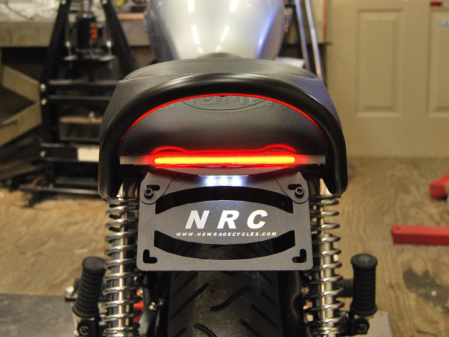 NEW RAGE CYCLES Triumph Bonneville (06/16) LED Fender Eliminator – Accessories in MotoDeal – Motorcycle Accessories and Parts Online Shop